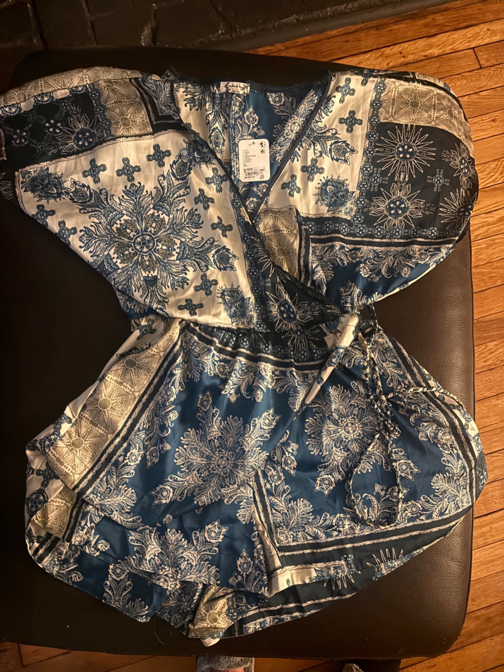 Women’s Blue pajama Patterned Romper - NWT - Picture 4 of 5